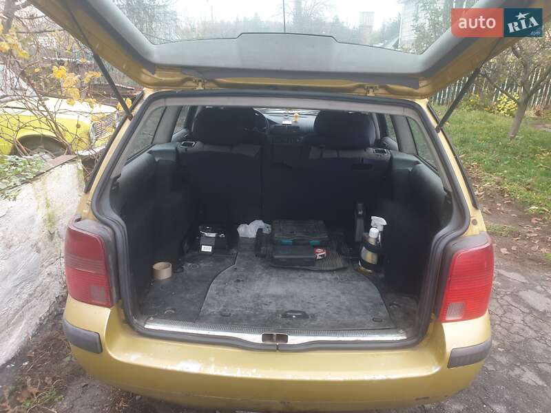 Универсал Volkswagen Passat 1999 в Кодаках