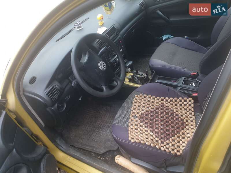 Универсал Volkswagen Passat 1999 в Кодаках