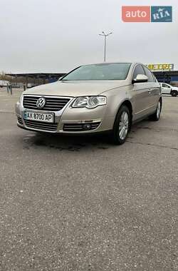 Седан Volkswagen Passat 2006 в Харкові