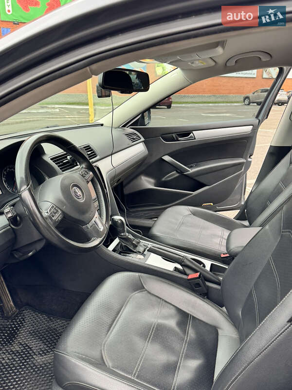 Седан Volkswagen Passat 2013 в Броварах