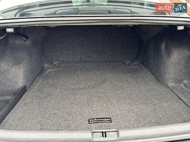 Седан Volkswagen Passat 2013 в Броварах