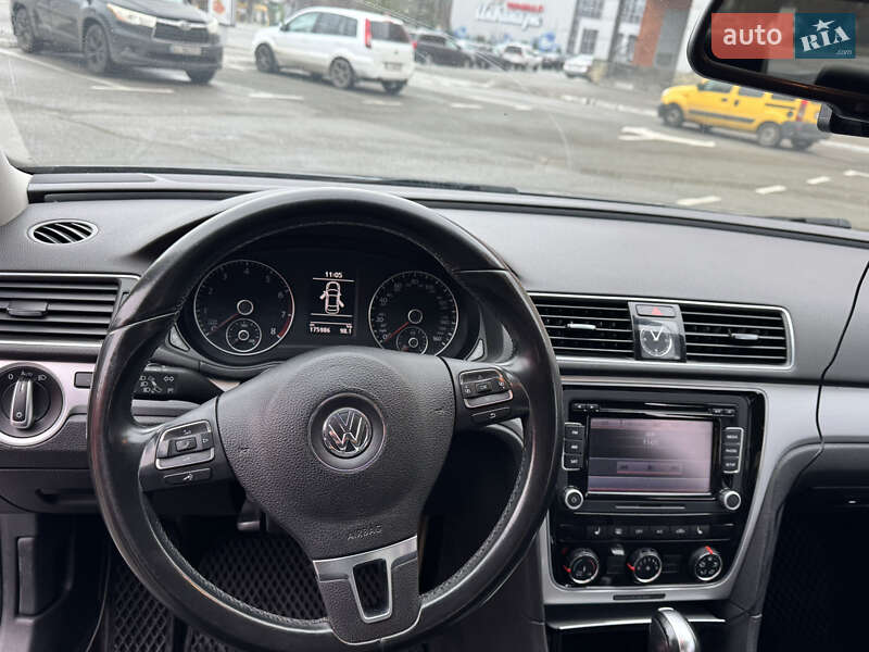 Седан Volkswagen Passat 2013 в Броварах
