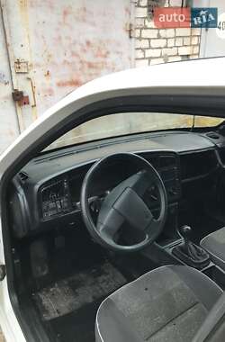 Седан Volkswagen Passat 1988 в Николаеве