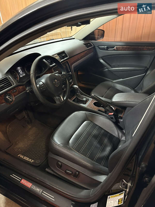 Седан Volkswagen Passat 2013 в Киеве фото 5 Седан Volkswagen Passat 2013 в Киеве