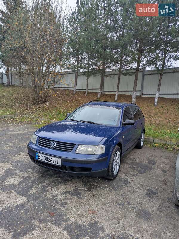 Універсал Volkswagen Passat 1999 в Львові