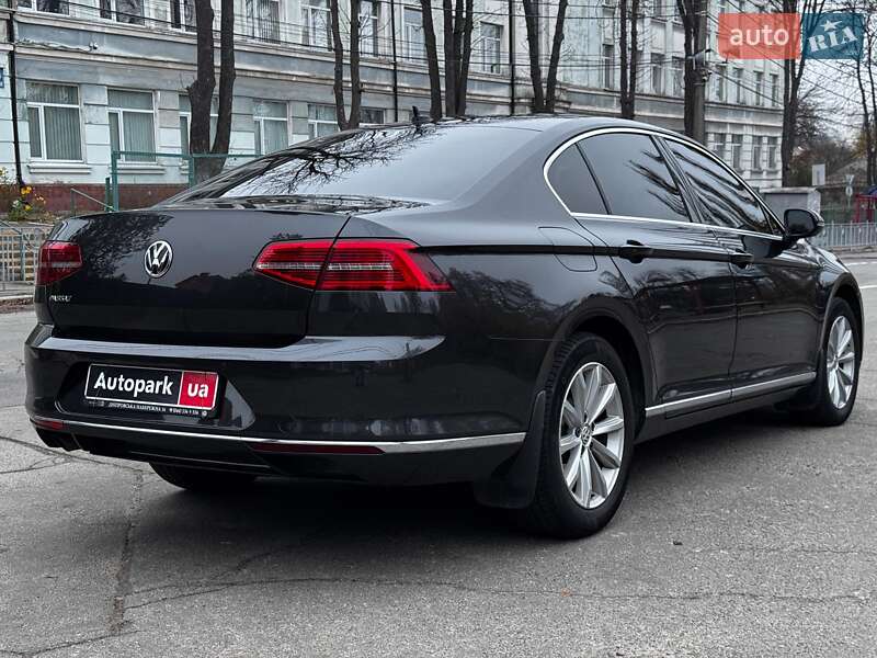 Седан Volkswagen Passat 2018 в Киеве фото 13 Седан Volkswagen Passat 2018 в Киеве