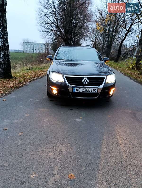 Универсал Volkswagen Passat 2009 в Луцке