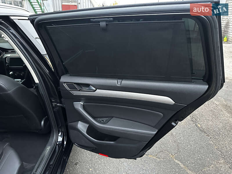 Универсал Volkswagen Passat 2017 в Днепре фото 12 Универсал Volkswagen Passat 2017 в Днепре