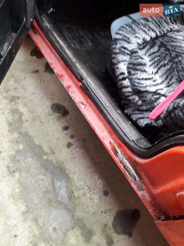 Универсал Volkswagen Passat 1983 в Костополе