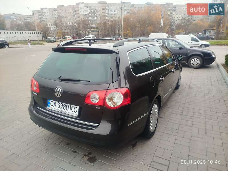 Универсал Volkswagen Passat 2010 в Черкассах