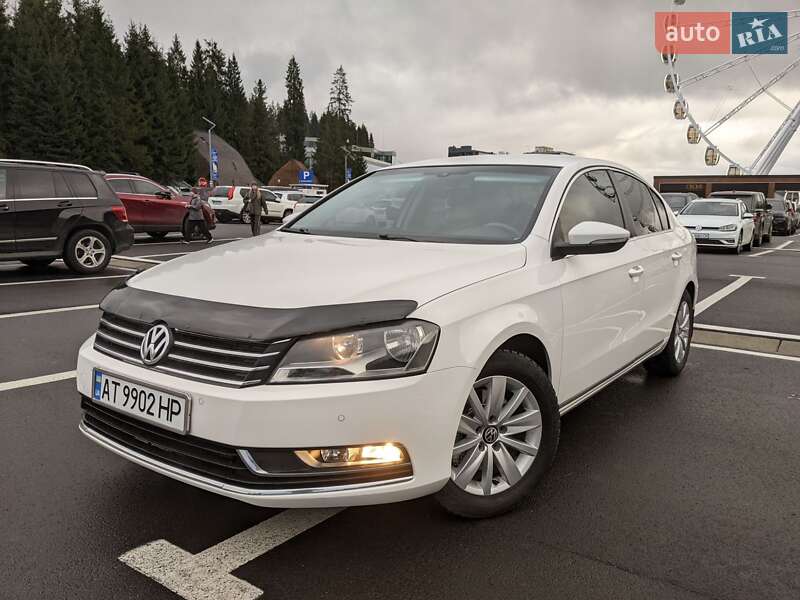 Седан Volkswagen Passat 2013 в Ивано-Франковске фото Седан Volkswagen Passat 2013 в Ивано-Франковске
