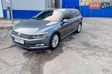 Универсал Volkswagen Passat 2016 в Сумах