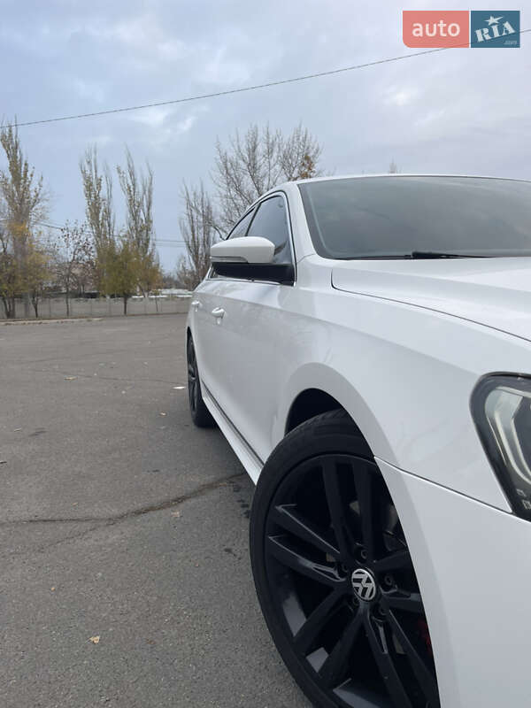 Седан Volkswagen Passat 2012 в Николаеве фото 3 Седан Volkswagen Passat 2012 в Николаеве