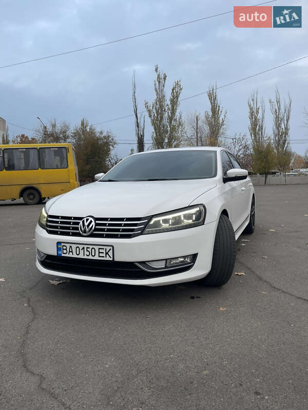 Седан Volkswagen Passat 2012 в Николаеве фото 6 Седан Volkswagen Passat 2012 в Николаеве