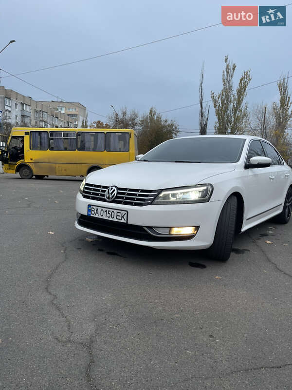 Седан Volkswagen Passat 2012 в Николаеве фото 19 Седан Volkswagen Passat 2012 в Николаеве