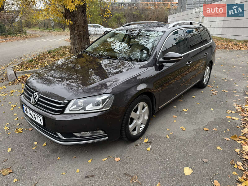 Универсал Volkswagen Passat 2011 в Киеве фото 7 Универсал Volkswagen Passat 2011 в Киеве