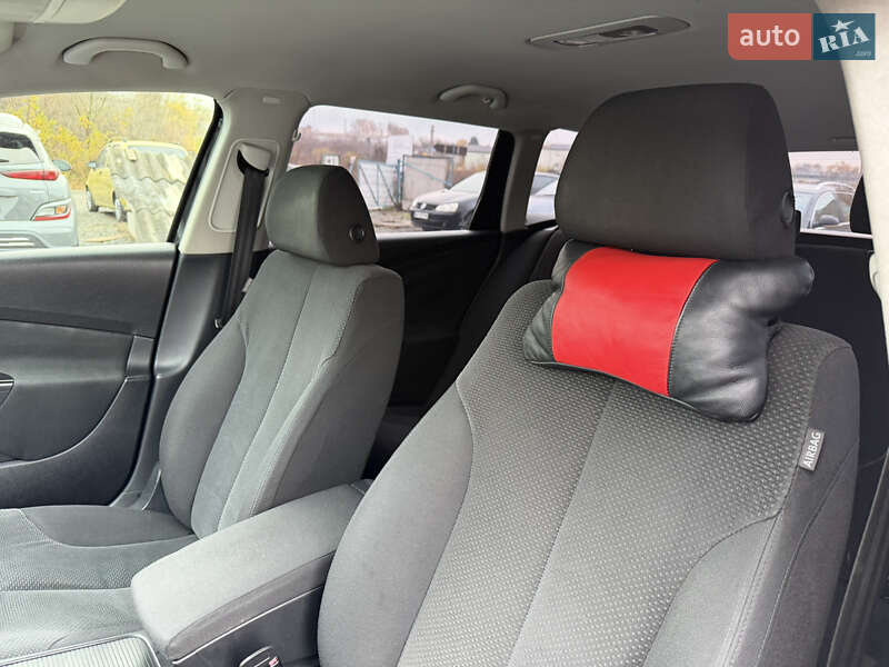 Универсал Volkswagen Passat 2007 в Ровно
