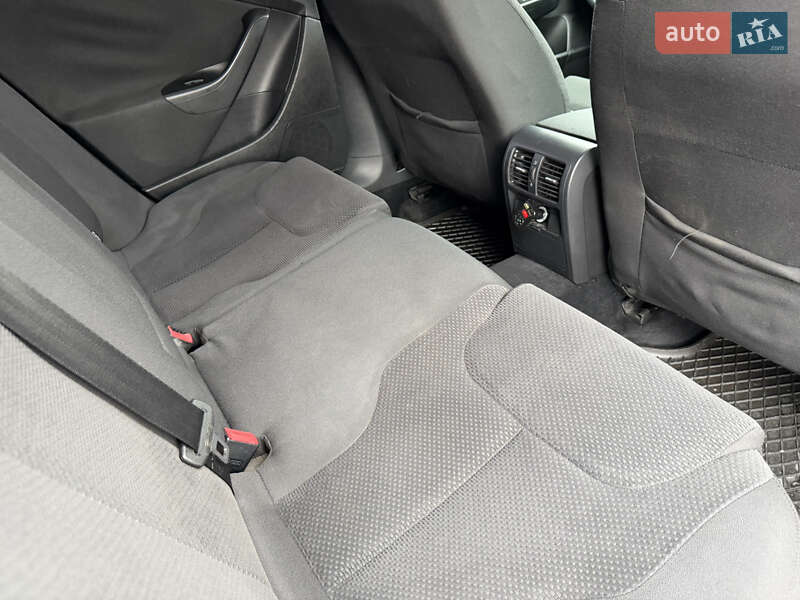 Универсал Volkswagen Passat 2007 в Ровно