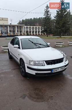 Седан Volkswagen Passat 2006 в Іршанському