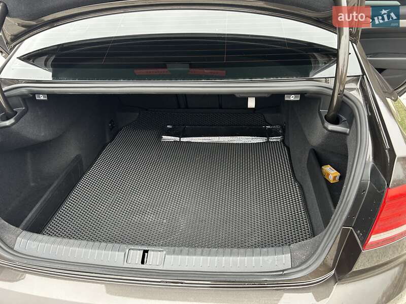 Седан Volkswagen Passat 2017 в Каневе фото 18 Седан Volkswagen Passat 2017 в Каневе