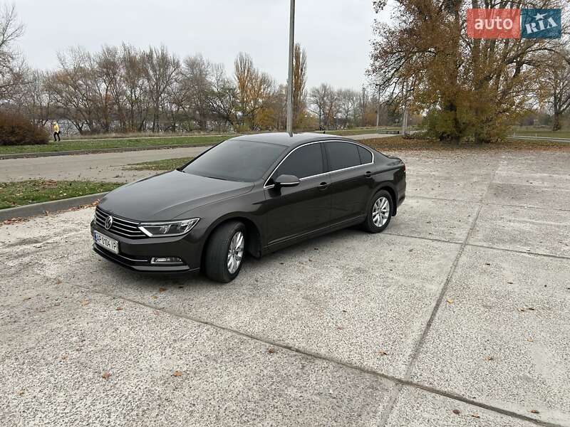 Седан Volkswagen Passat 2017 в Каневе фото 19 Седан Volkswagen Passat 2017 в Каневе