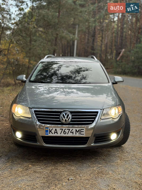 Универсал Volkswagen Passat 2006 в Киеве
