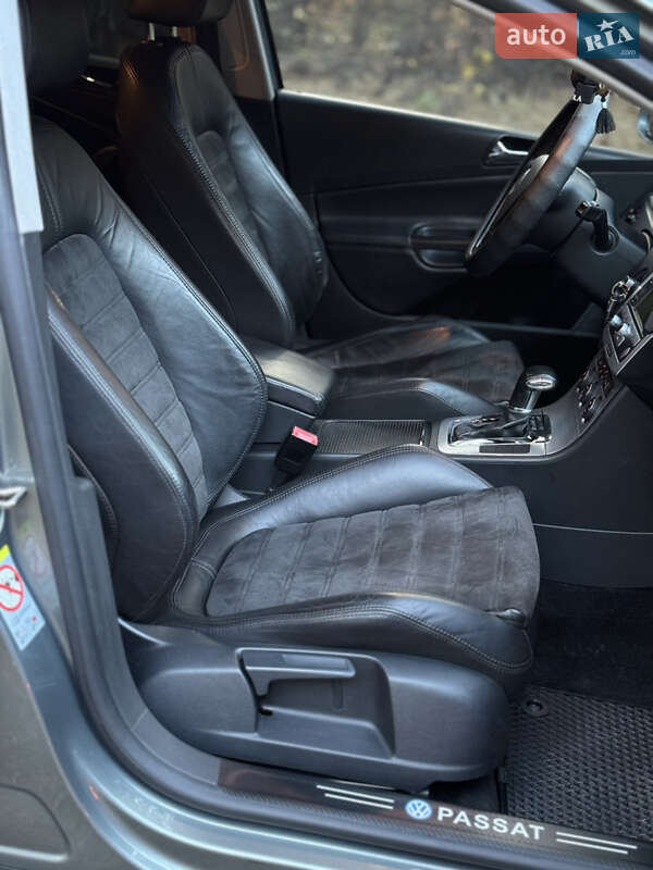 Универсал Volkswagen Passat 2006 в Киеве