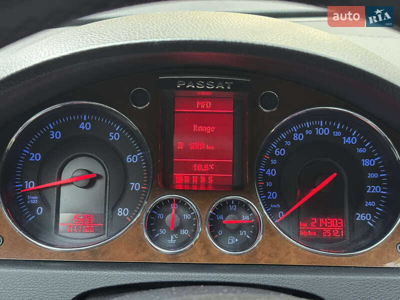 Универсал Volkswagen Passat 2006 в Киеве