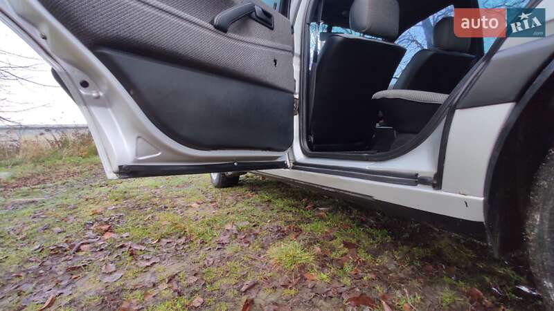 Седан Volkswagen Passat 1990 в Жидачове фото 26 Седан Volkswagen Passat 1990 в Жидачове
