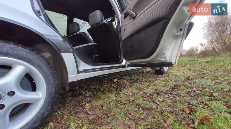 Седан Volkswagen Passat 1990 в Жидачове фото 28 Седан Volkswagen Passat 1990 в Жидачове