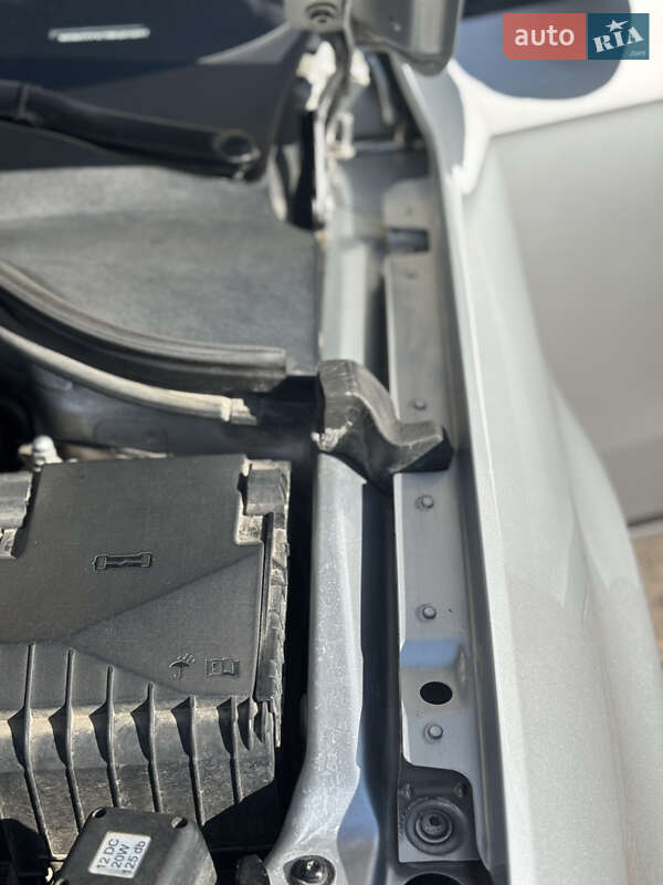 Универсал Volkswagen Passat 2011 в Львове фото 43 Универсал Volkswagen Passat 2011 в Львове