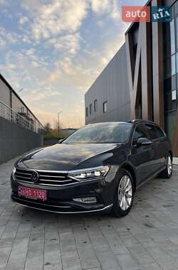 Універсал Volkswagen Passat 2021 в Луцьку