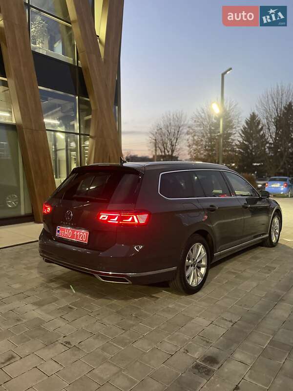 Универсал Volkswagen Passat 2021 в Луцке фото 57 Универсал Volkswagen Passat 2021 в Луцке