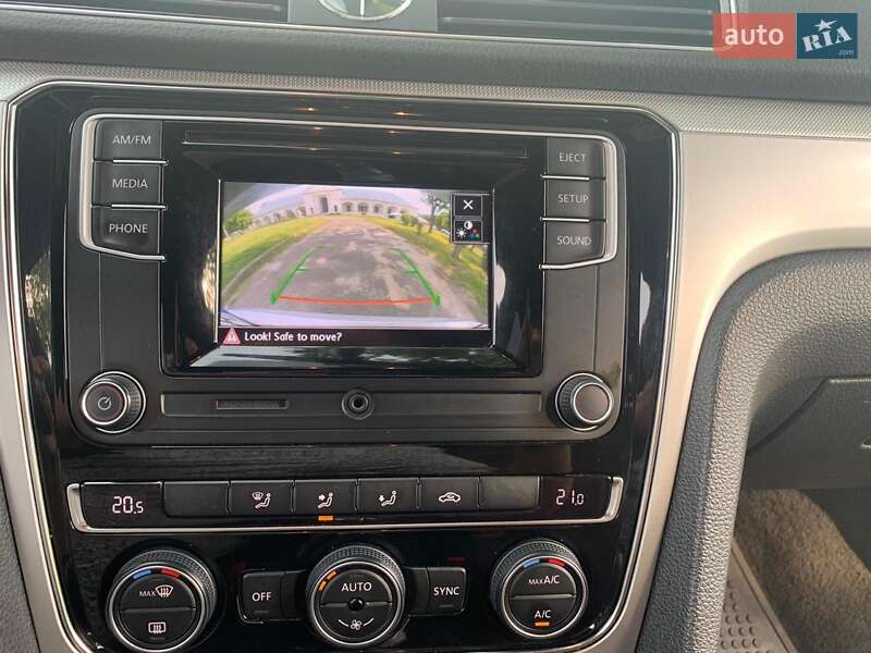 Седан Volkswagen Passat 2016 в Киеве фото 6 Седан Volkswagen Passat 2016 в Киеве