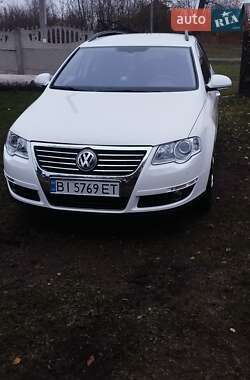 Универсал Volkswagen Passat 2009 в Полтаве