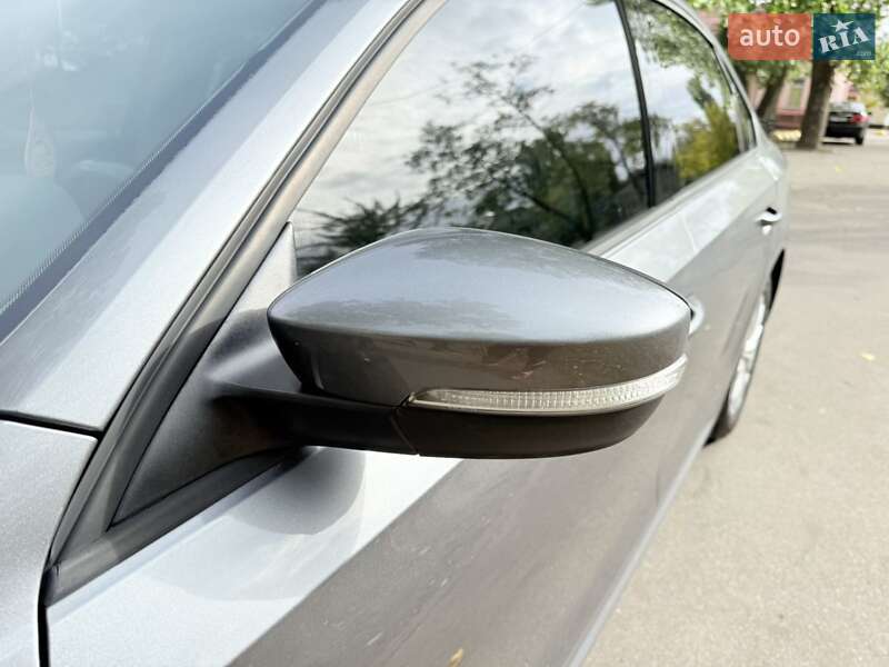 Седан Volkswagen Passat 2014 в Харькове фото 13 Седан Volkswagen Passat 2014 в Харькове