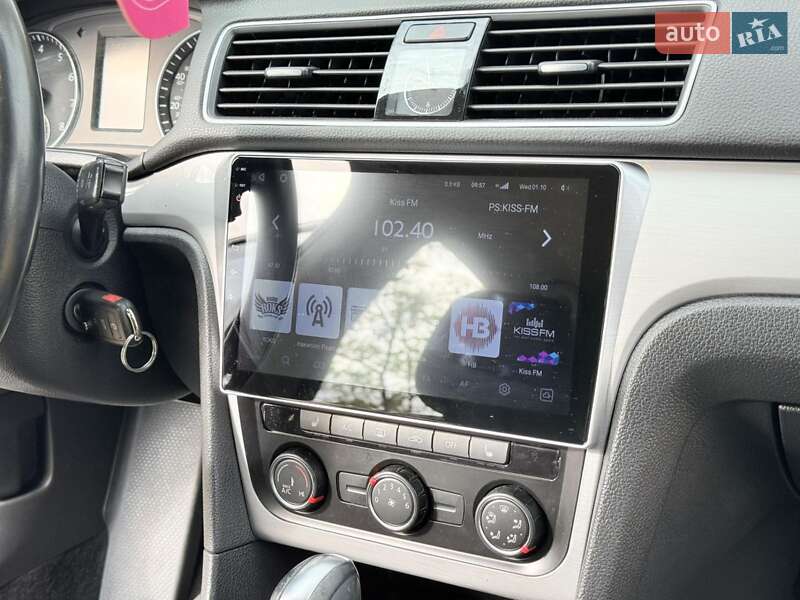 Седан Volkswagen Passat 2014 в Харькове фото 21 Седан Volkswagen Passat 2014 в Харькове