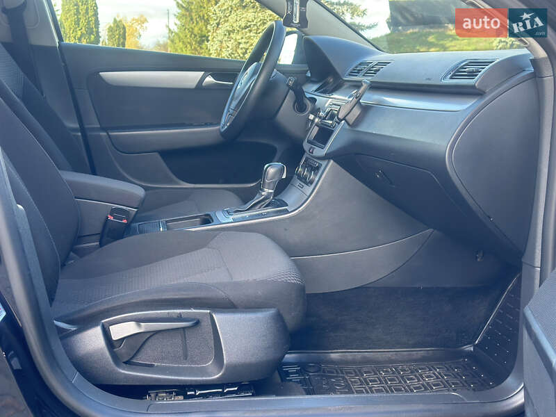 Седан Volkswagen Passat 2013 в Дубно фото 50 Седан Volkswagen Passat 2013 в Дубно