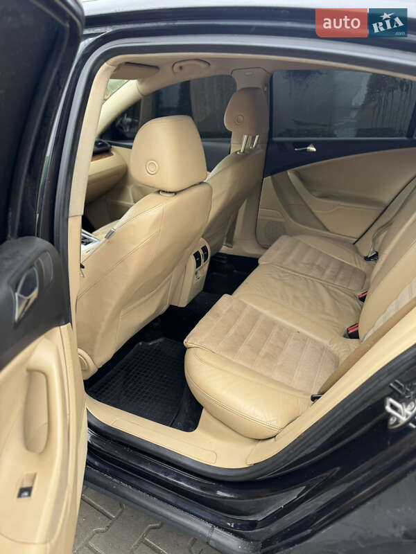 Седан Volkswagen Passat 2006 в Томашполе