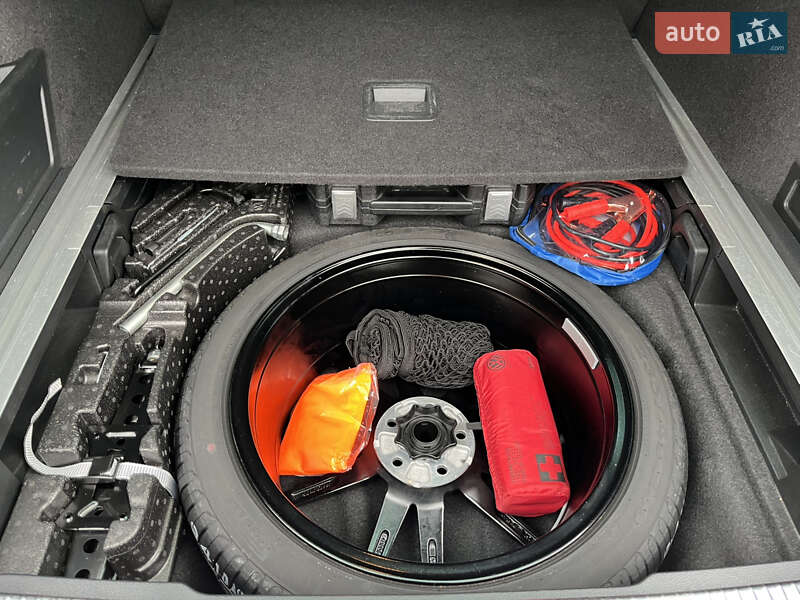 Универсал Volkswagen Passat 2019 в Харькове фото 12 Универсал Volkswagen Passat 2019 в Харькове