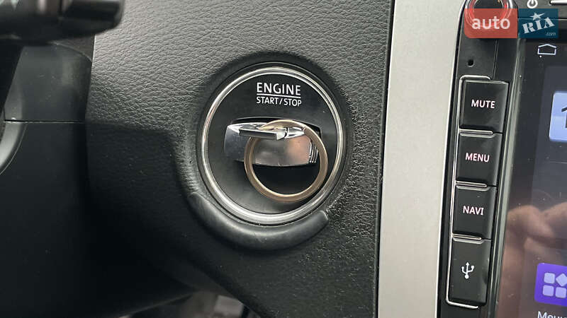 Универсал Volkswagen Passat 2010 в Житомире