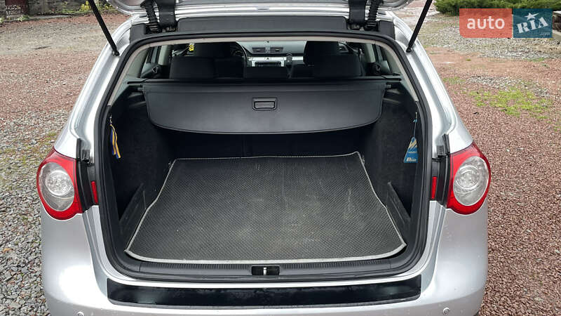 Универсал Volkswagen Passat 2010 в Житомире