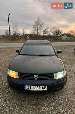 Седан Volkswagen Passat 1997 в Івано-Франківську