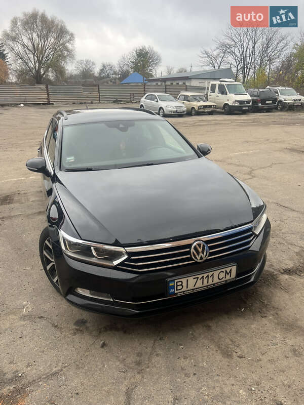Универсал Volkswagen Passat 2018 в Лохвице