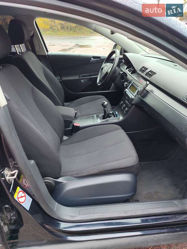 Универсал Volkswagen Passat 2006 в Бердичеве фото 69 Универсал Volkswagen Passat 2006 в Бердичеве