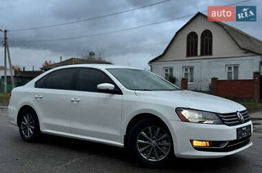 Седан Volkswagen Passat 2012 в Ізюмі
