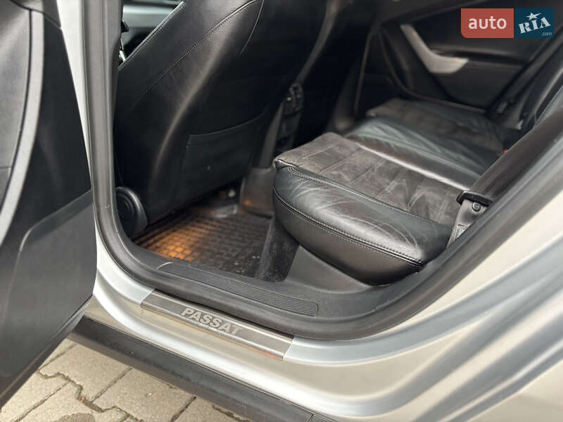 Седан Volkswagen Passat 2006 в Ужгороде