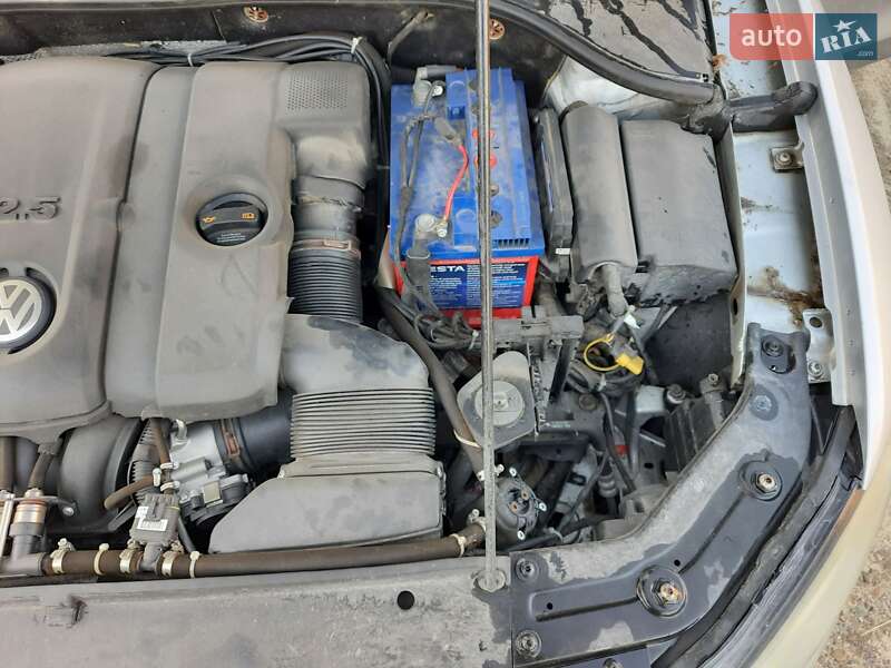 Седан Volkswagen Passat 2012 в Новом Роздоле