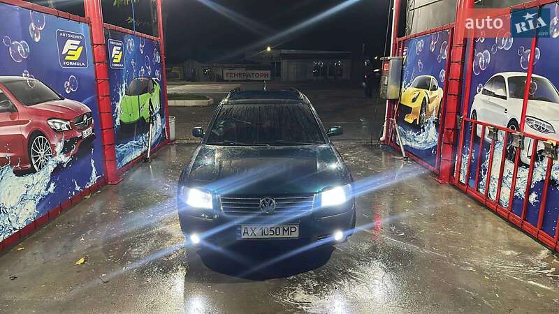 Универсал Volkswagen Passat 2001 в Днепре
