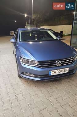 Седан Volkswagen Passat 2018 в Черкасах